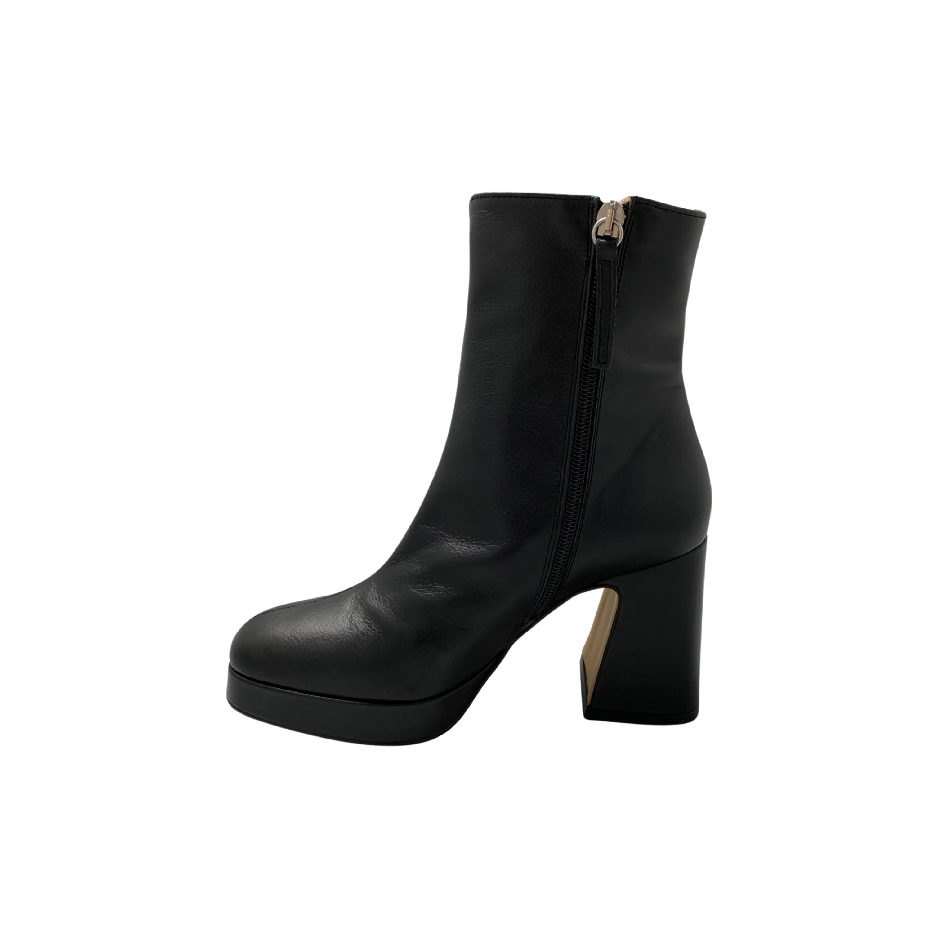 23568 Black Platform Boot