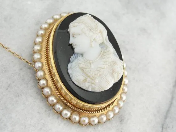 Antique Victorian Onyx Cameo Brooch Pendant