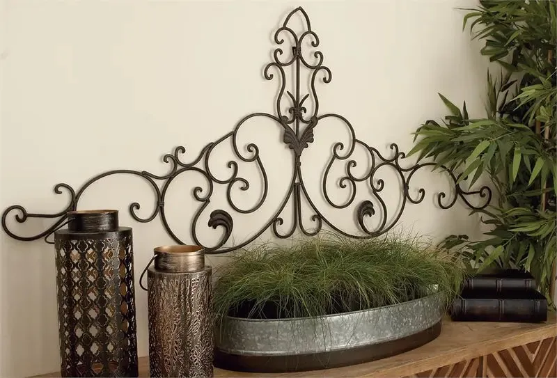 Brown Metal Rustic Wall Decor