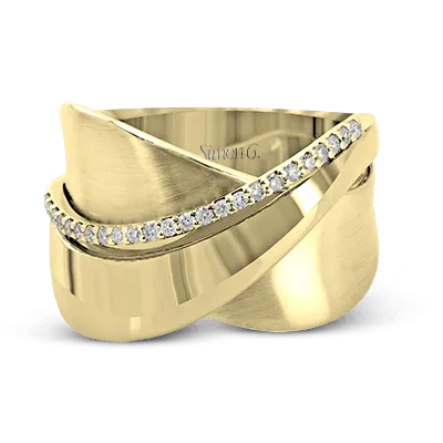 Clio Fashion Ring In 18k Gold With Diamonds