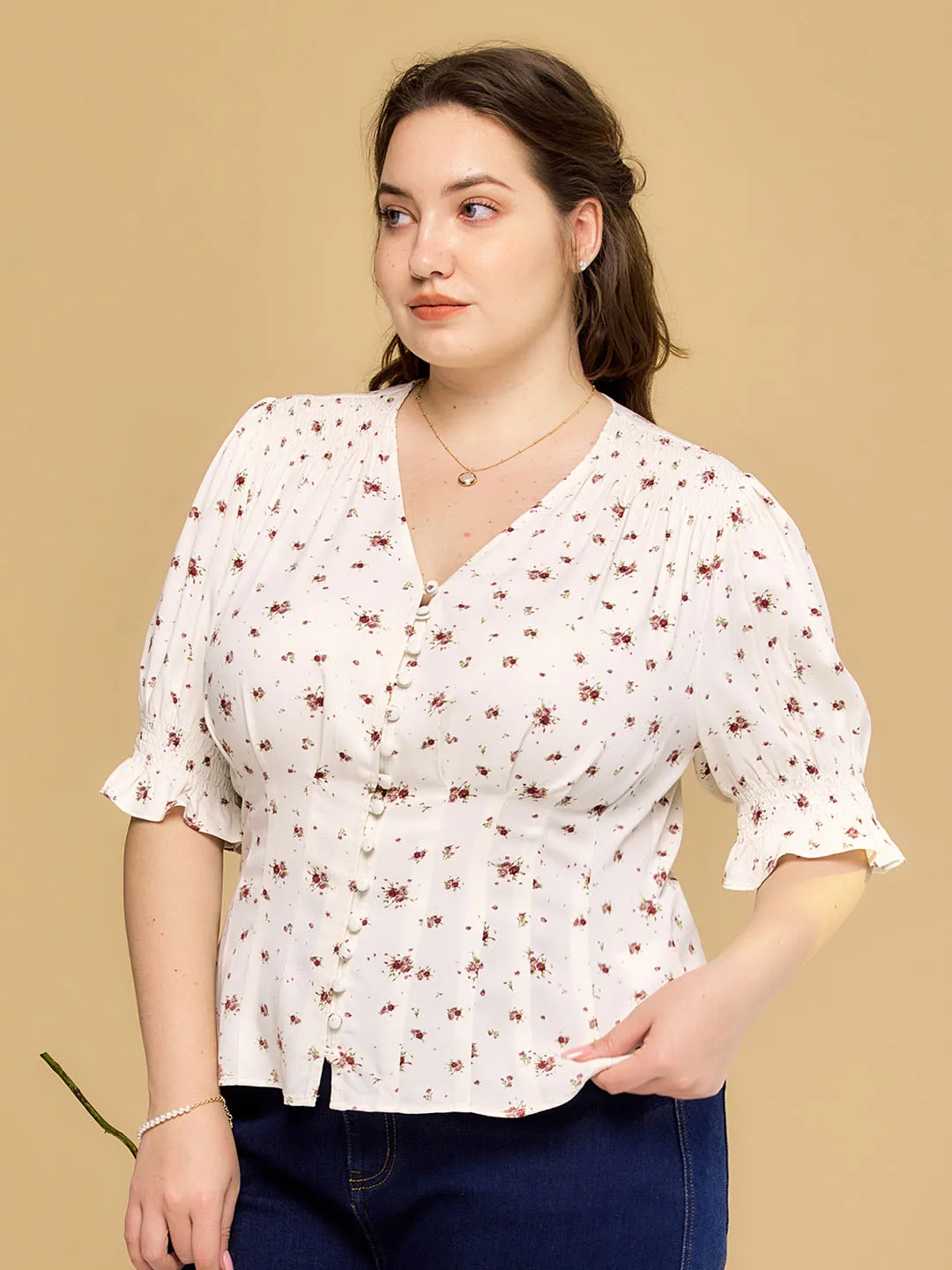 【Final Sale】Plus Size Rosalina V-Neck Puff Sleeve Shirt