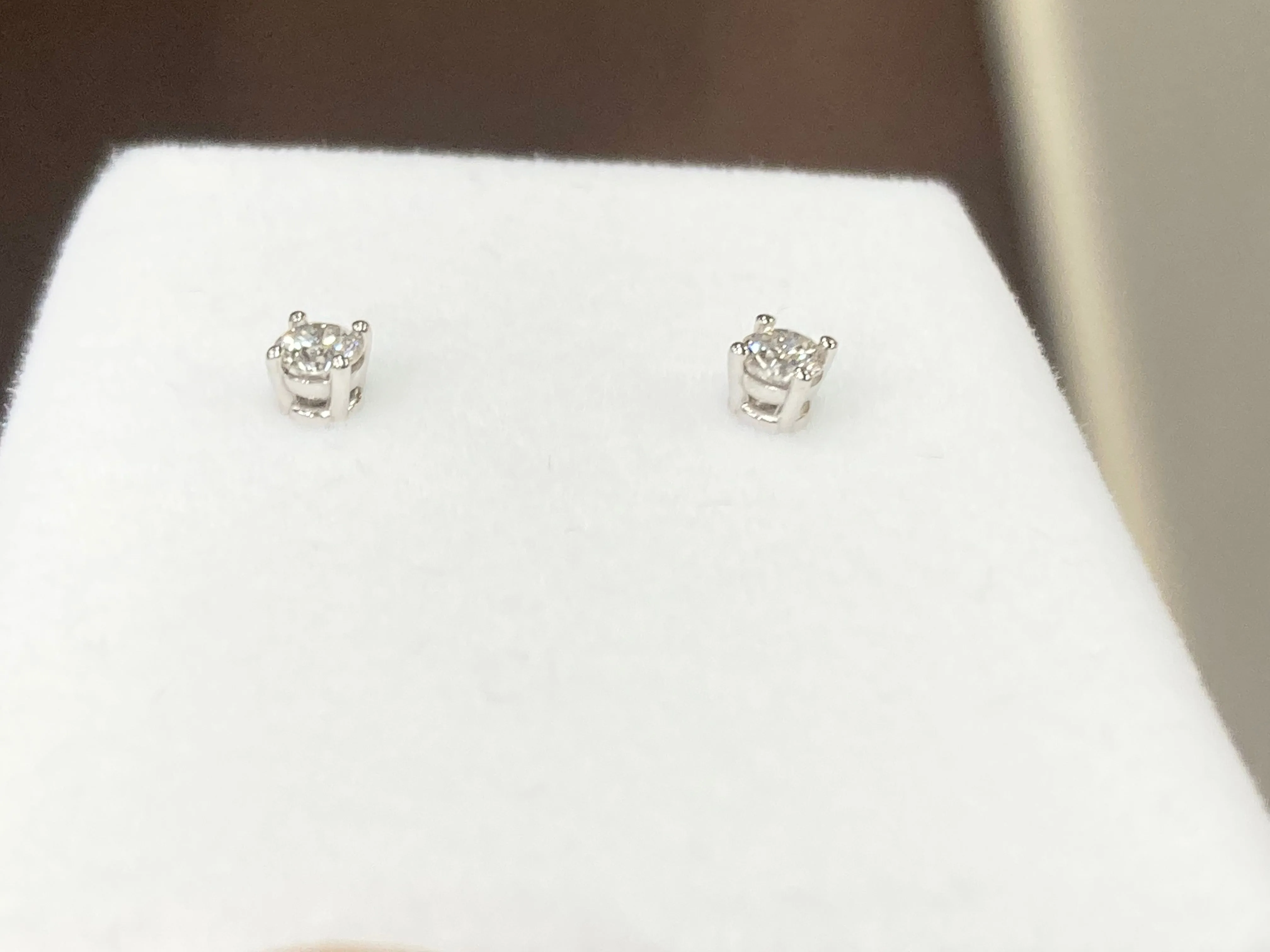 Quarter Carat White Gold Diamond Stud Earrings