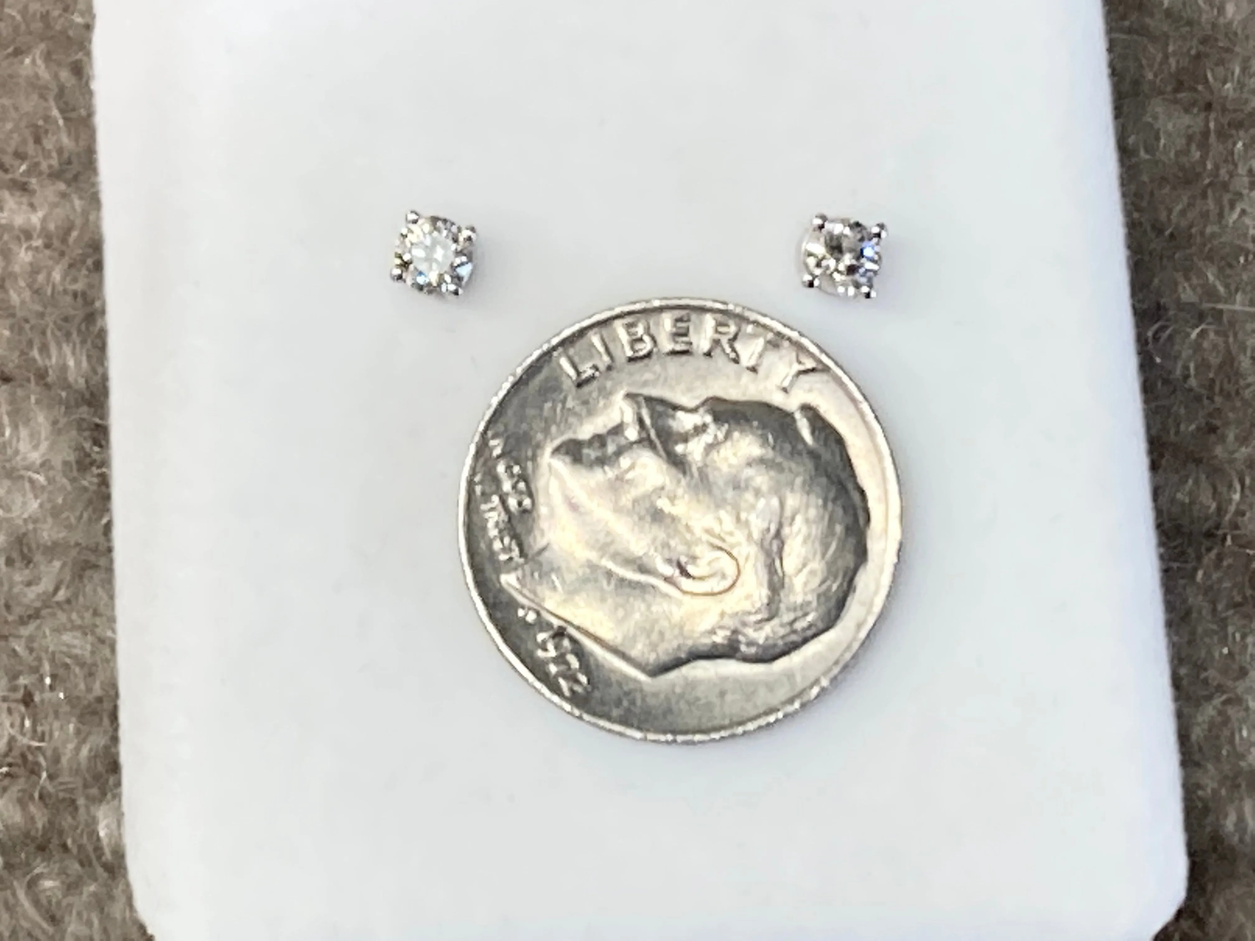 Quarter Carat White Gold Diamond Stud Earrings