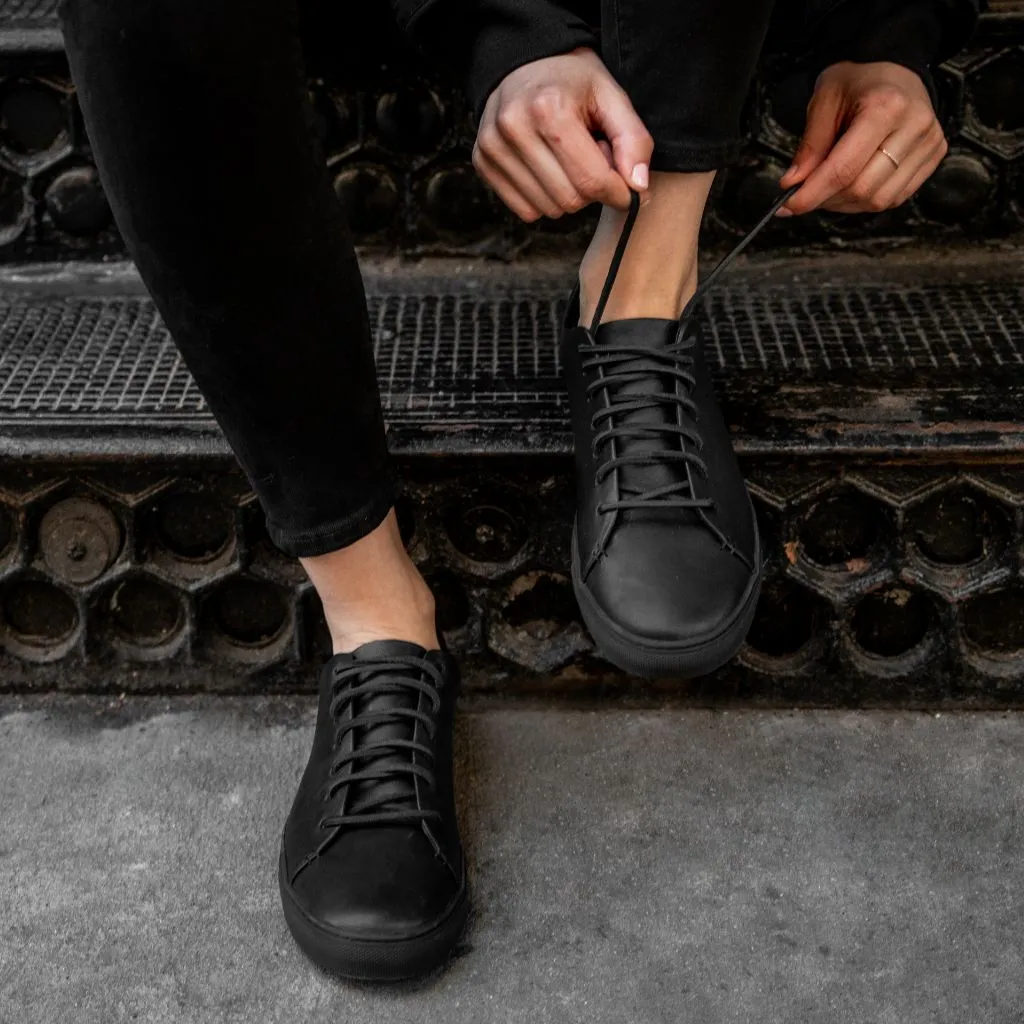 Women's Premier Low Top | Black Vachetta